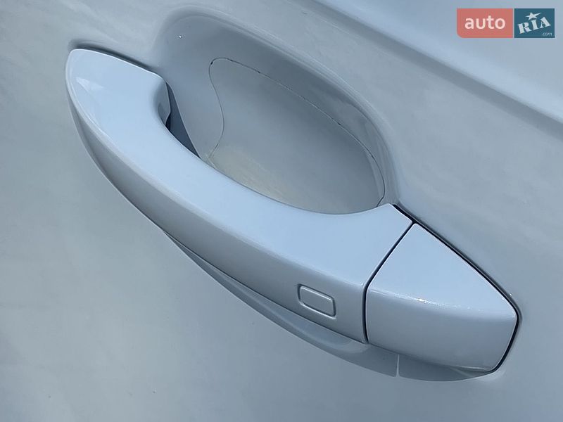 Внедорожник / Кроссовер Audi Q7 2017 в Киеве