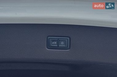 Внедорожник / Кроссовер Audi Q7 2017 в Киеве