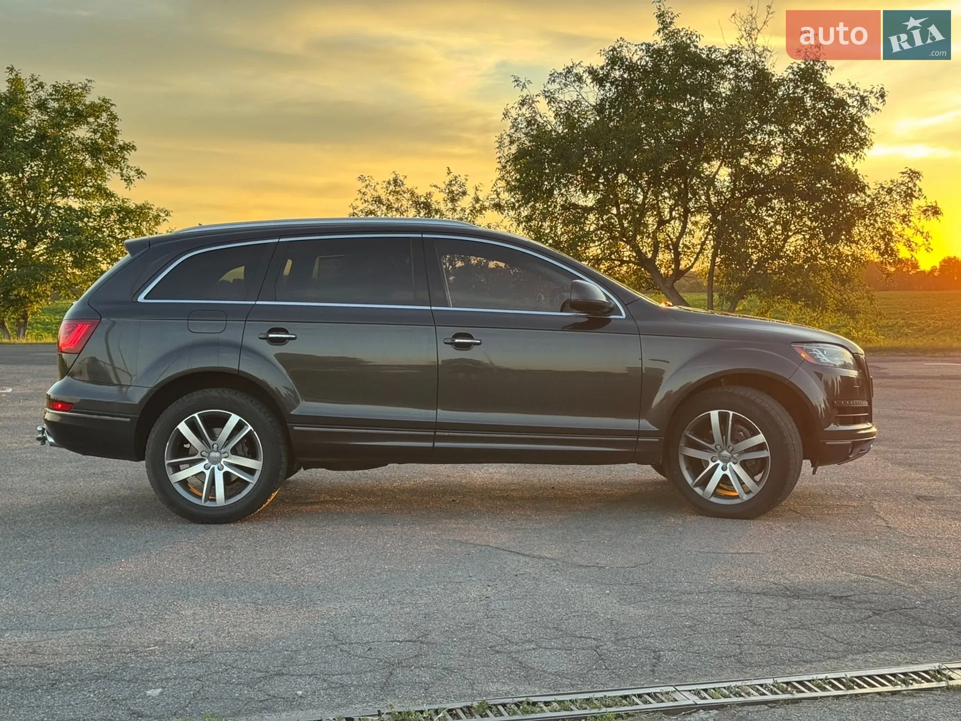 Audi Q7 2015 VIN WA1LMAFE2FD014939 фото оголошення 8 з 31