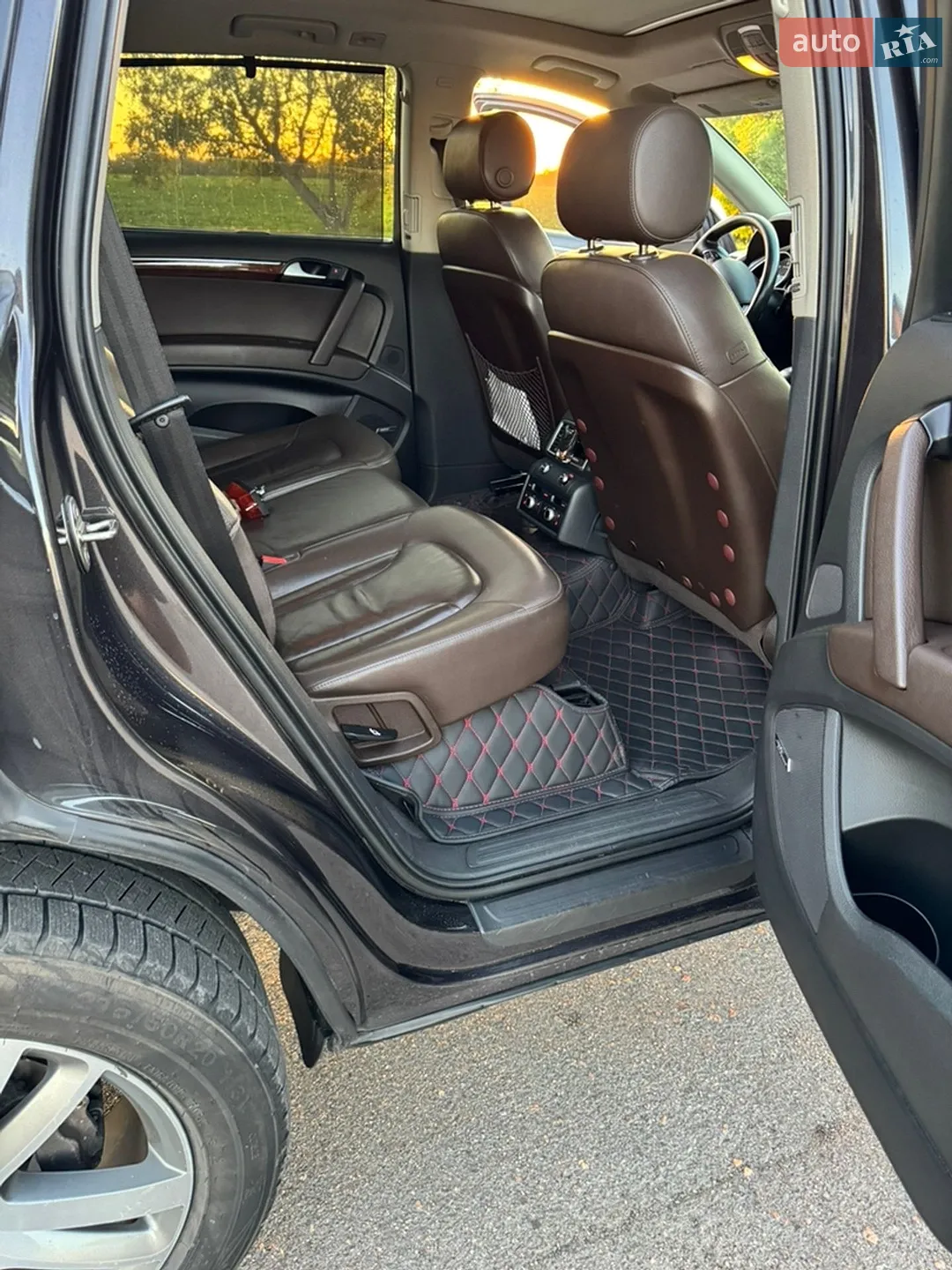 Audi Q7 2015 VIN WA1LMAFE2FD014939 фото оголошення 14 з 31