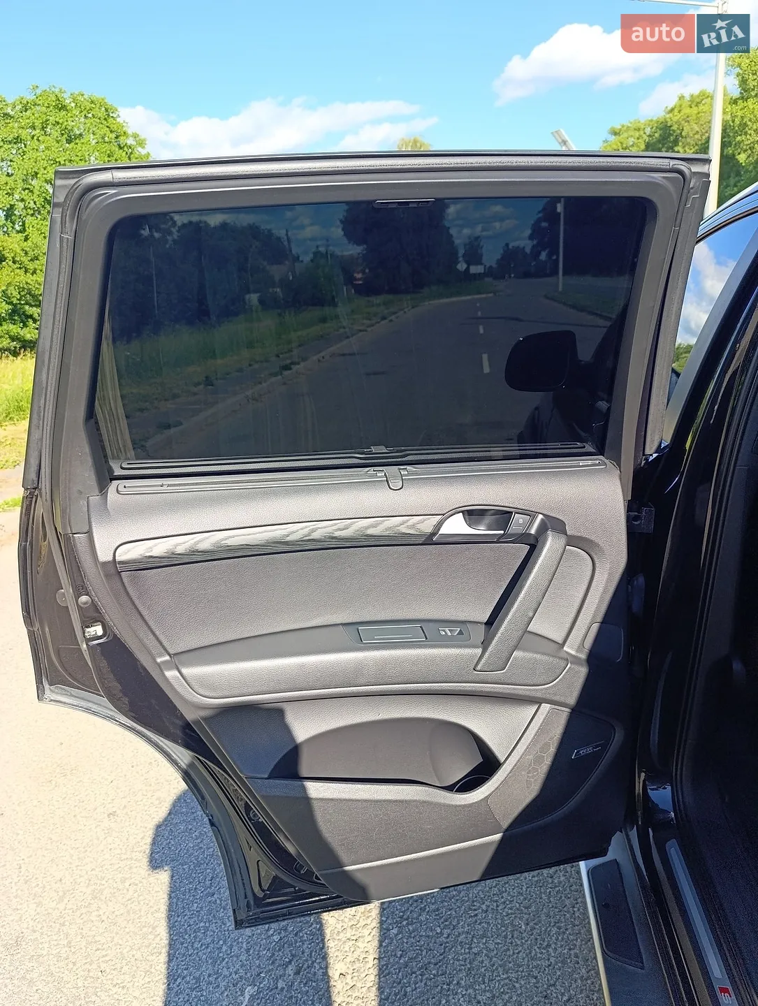 Audi Q7 2014 VIN WA1WMAFE3ED014167 фото оголошення 25 з 69