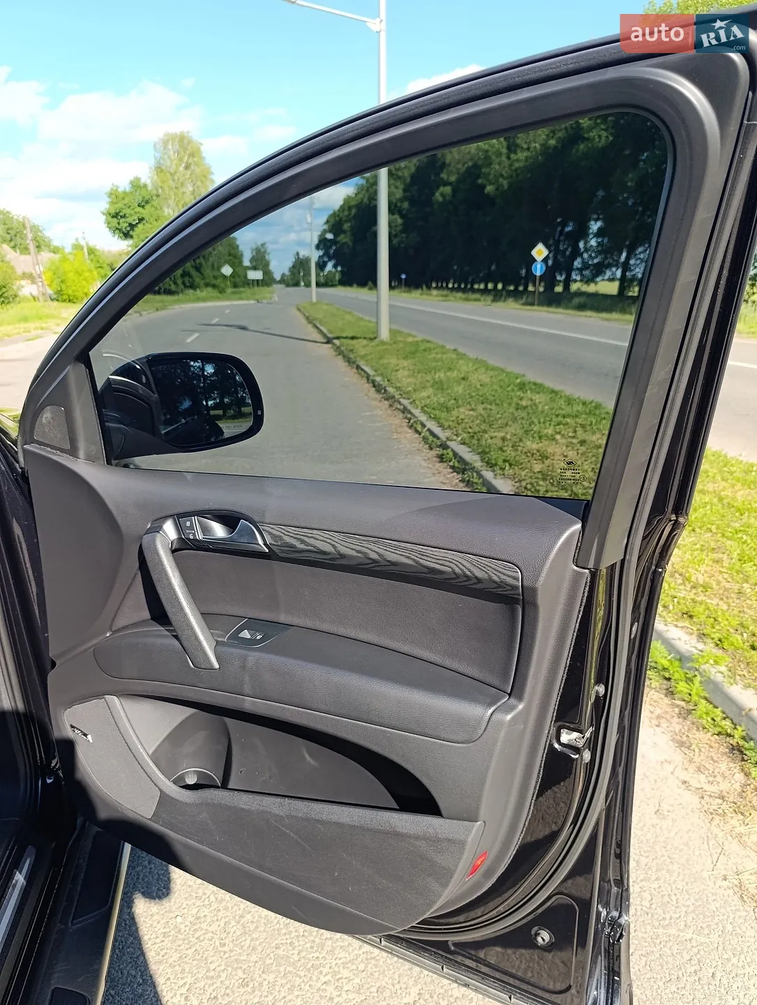 Audi Q7 2014 VIN WA1WMAFE3ED014167 фото оголошення 41 з 69