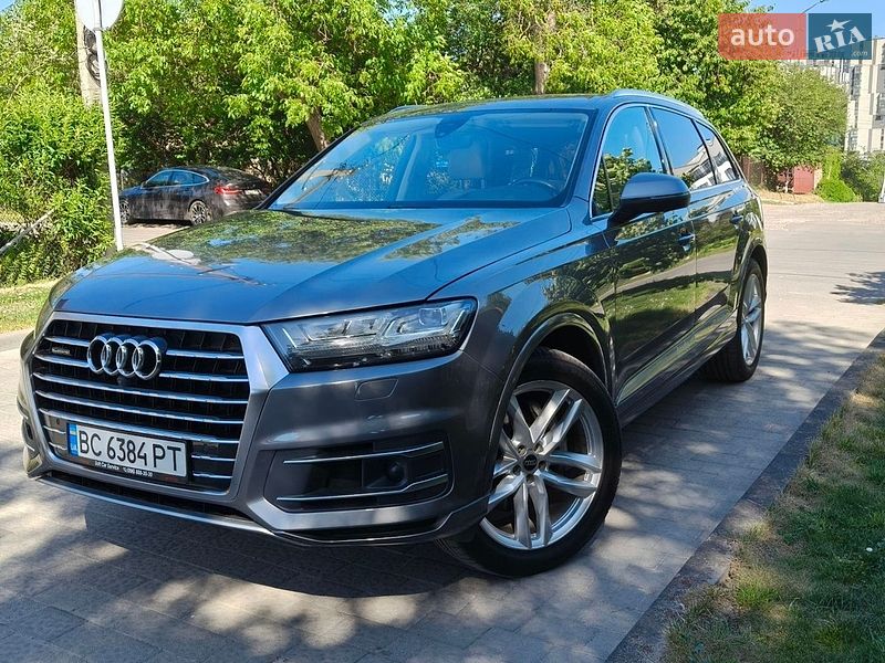 Позашляховик / Кросовер Audi Q7 2016 в Львові