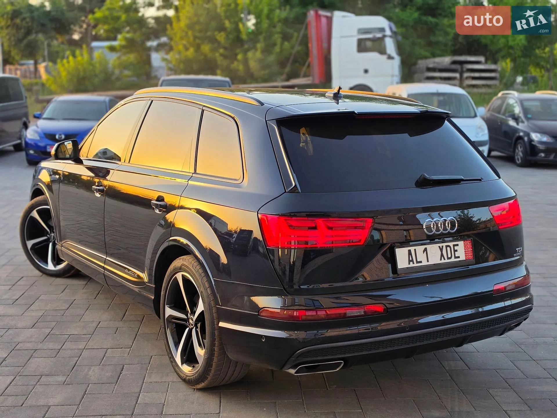 2017 Audi Q7 - мініатюра 10