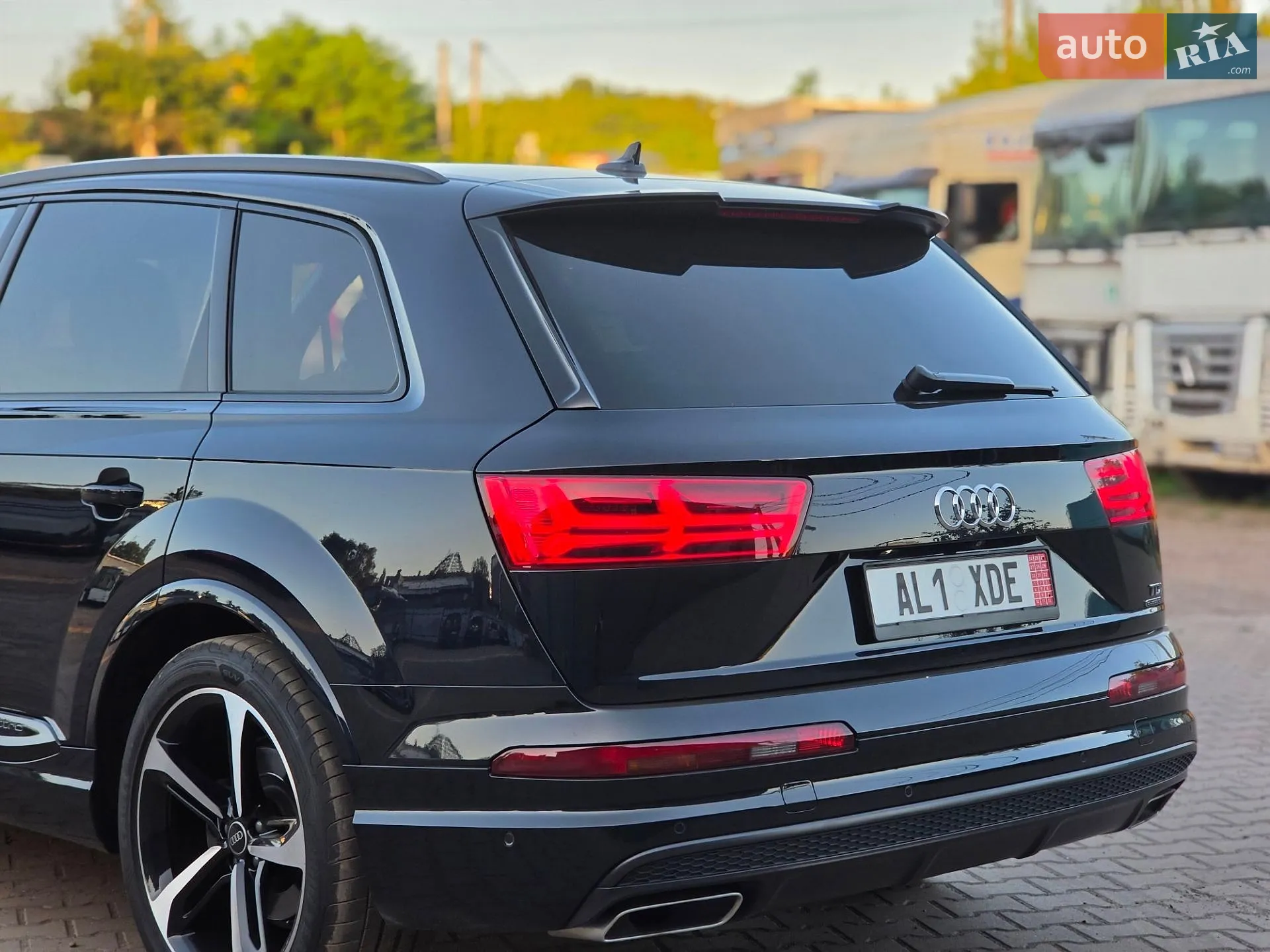 2017 Audi Q7 - мініатюра 16