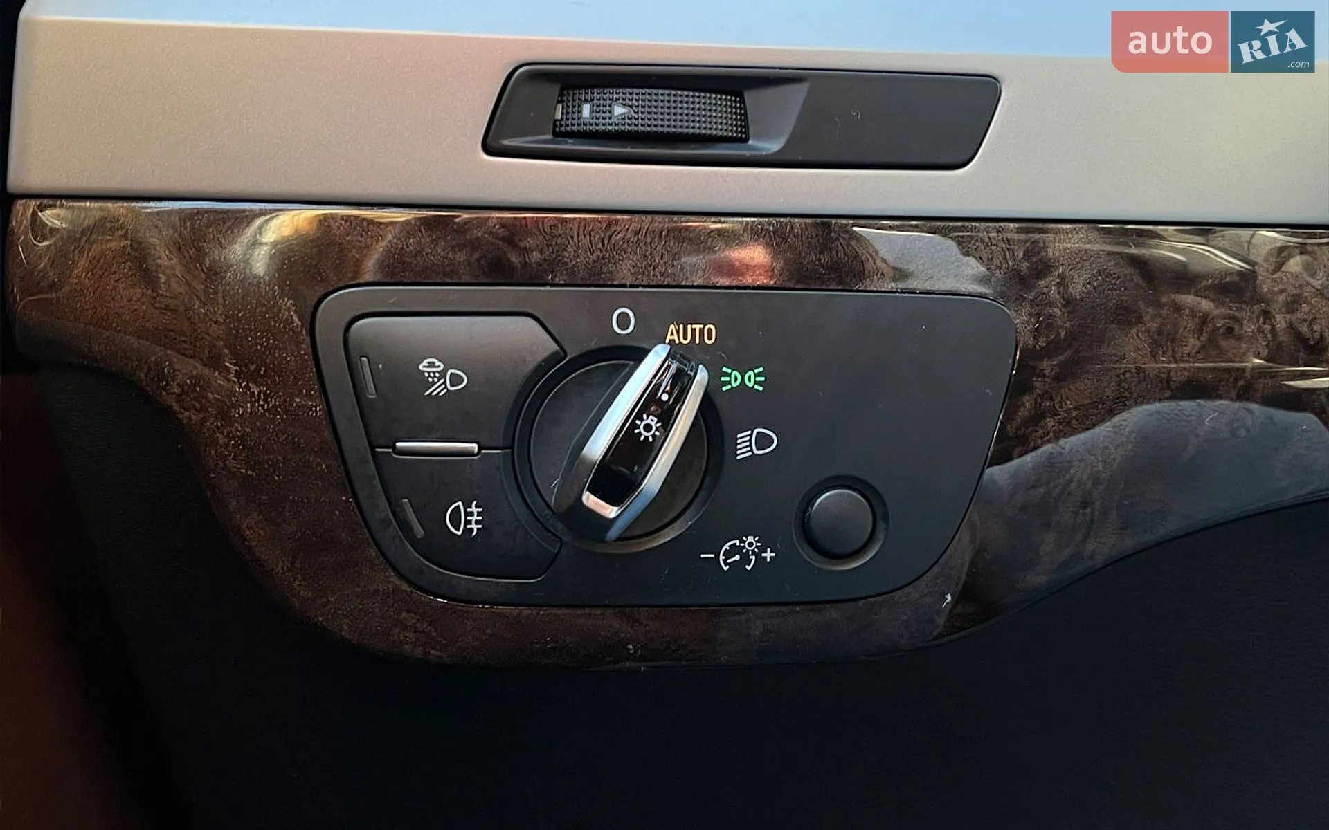 2016 Audi Q7 - мініатюра 11