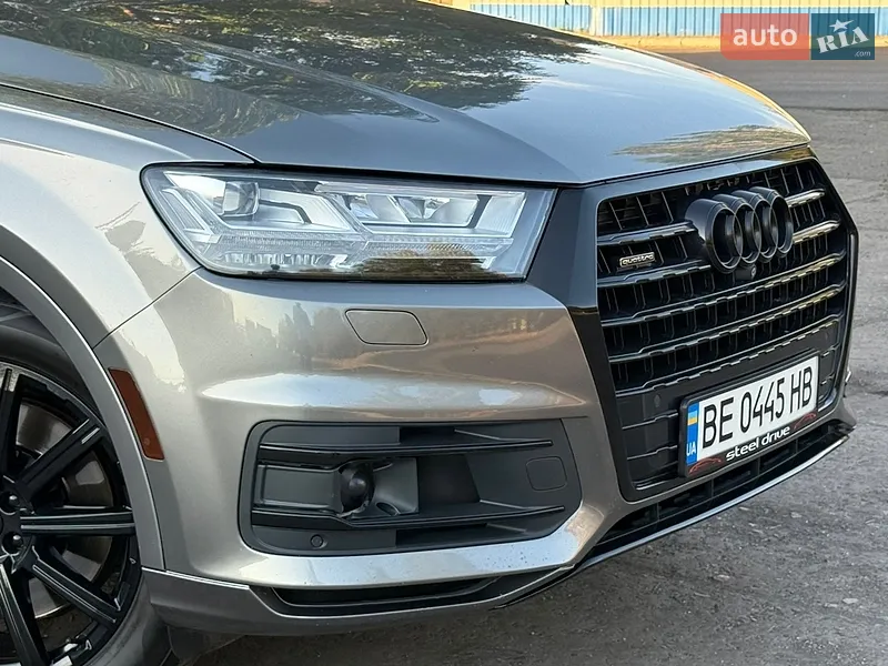 Audi Q7 2017 VIN WA1VAAF72JD011146 фото оголошення 4 з 118