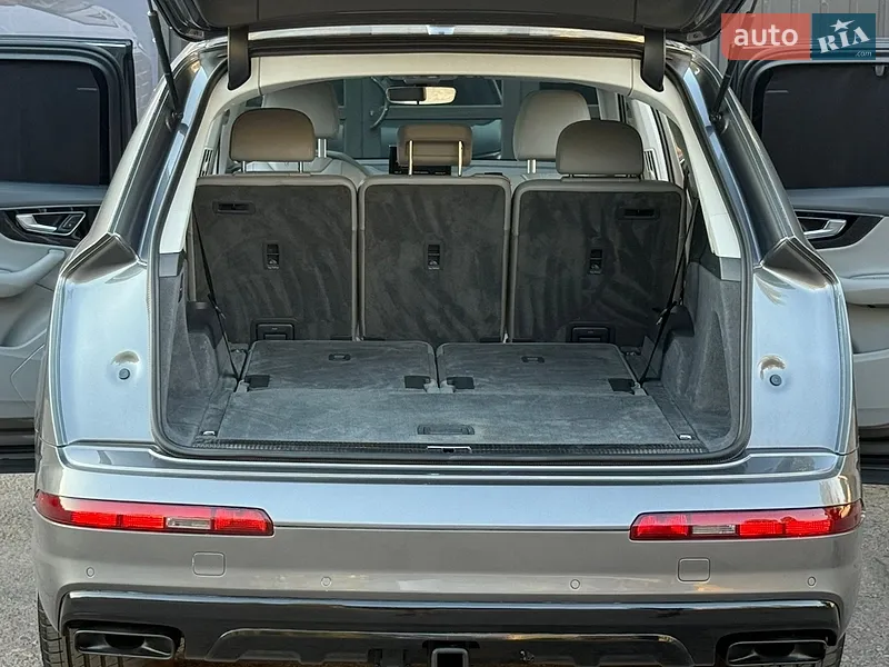 Audi Q7 2017 VIN WA1VAAF72JD011146 фото оголошення 67 з 118
