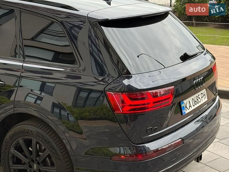 Позашляховик / Кросовер Audi Q7 2016 в Києві фото 9 Позашляховик / Кросовер Audi Q7 2016 в Києві