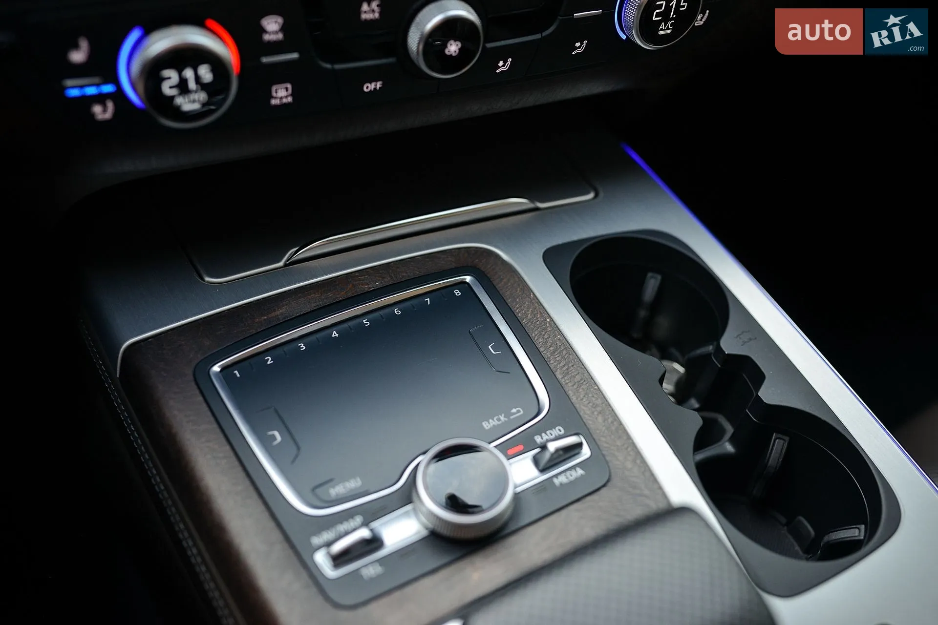 2016 Audi Q7 - мініатюра 47