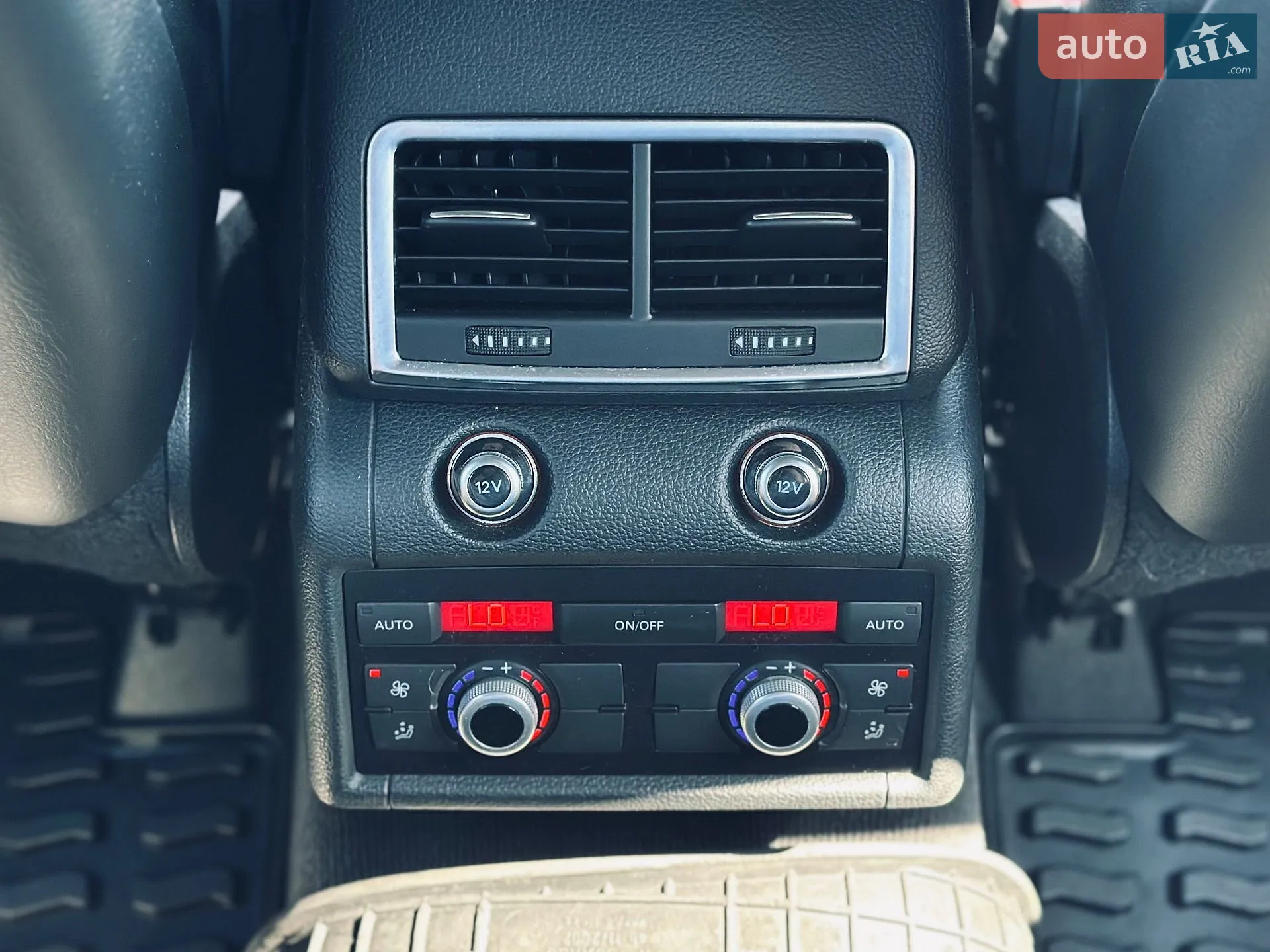 2010 Audi Q7 - мініатюра 25