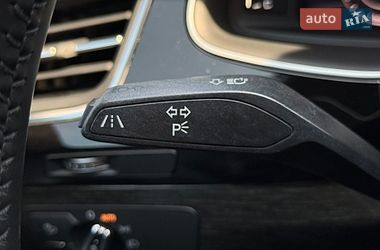 Внедорожник / Кроссовер Audi Q7 2017 в Мукачево