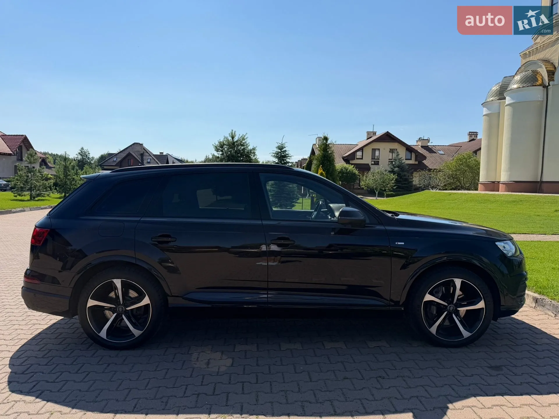 Audi Q7 2018 VIN WAUZZZ4M8JD034497 фото оголошення 8 з 71
