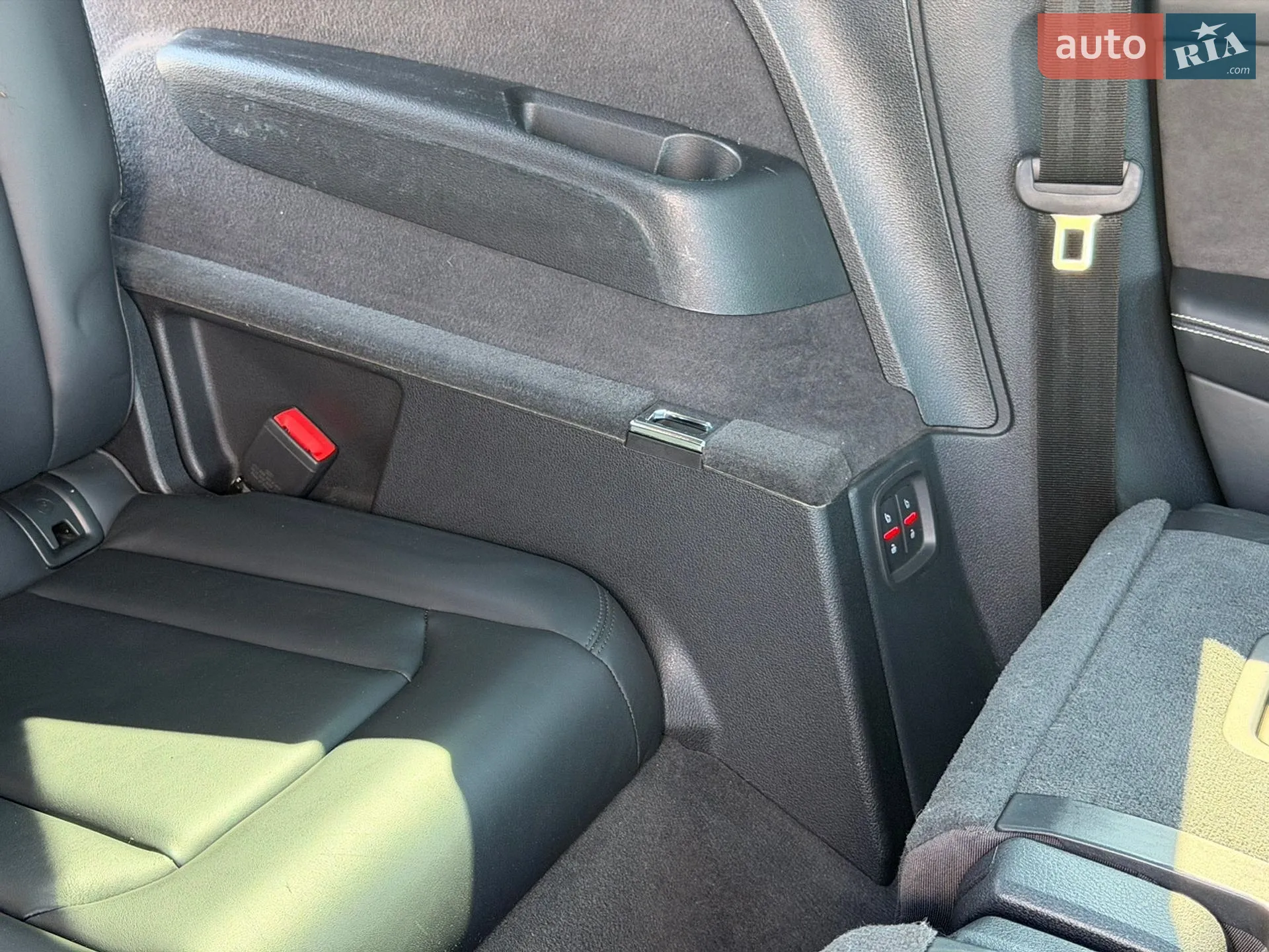 Audi Q7 2018 VIN WAUZZZ4M8JD034497 фото оголошення 29 з 71