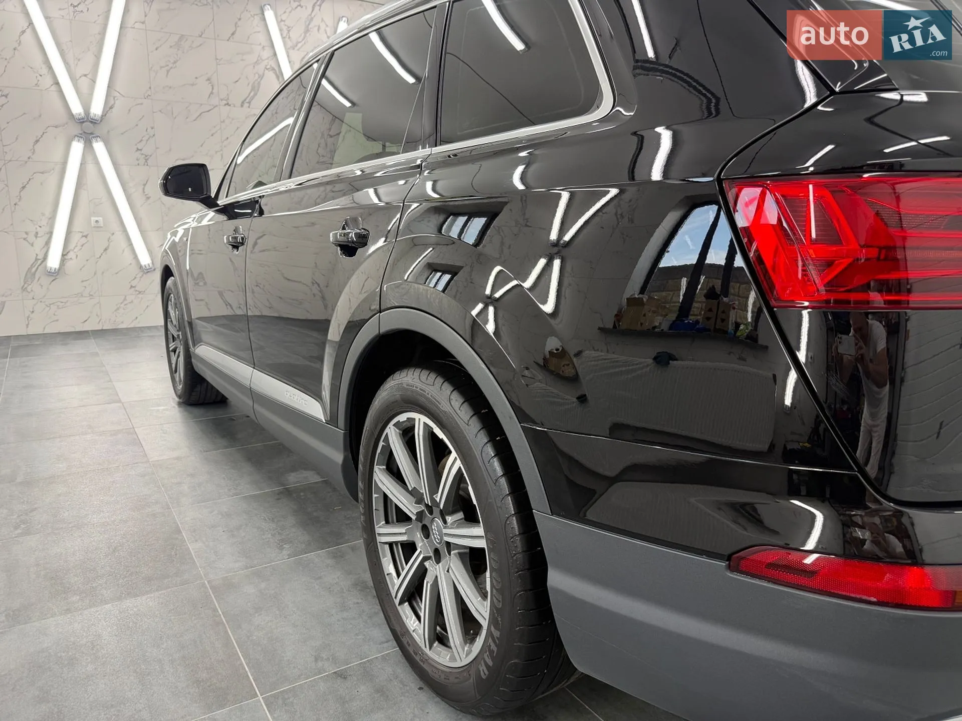 2017 Audi Q7 - мініатюра 16