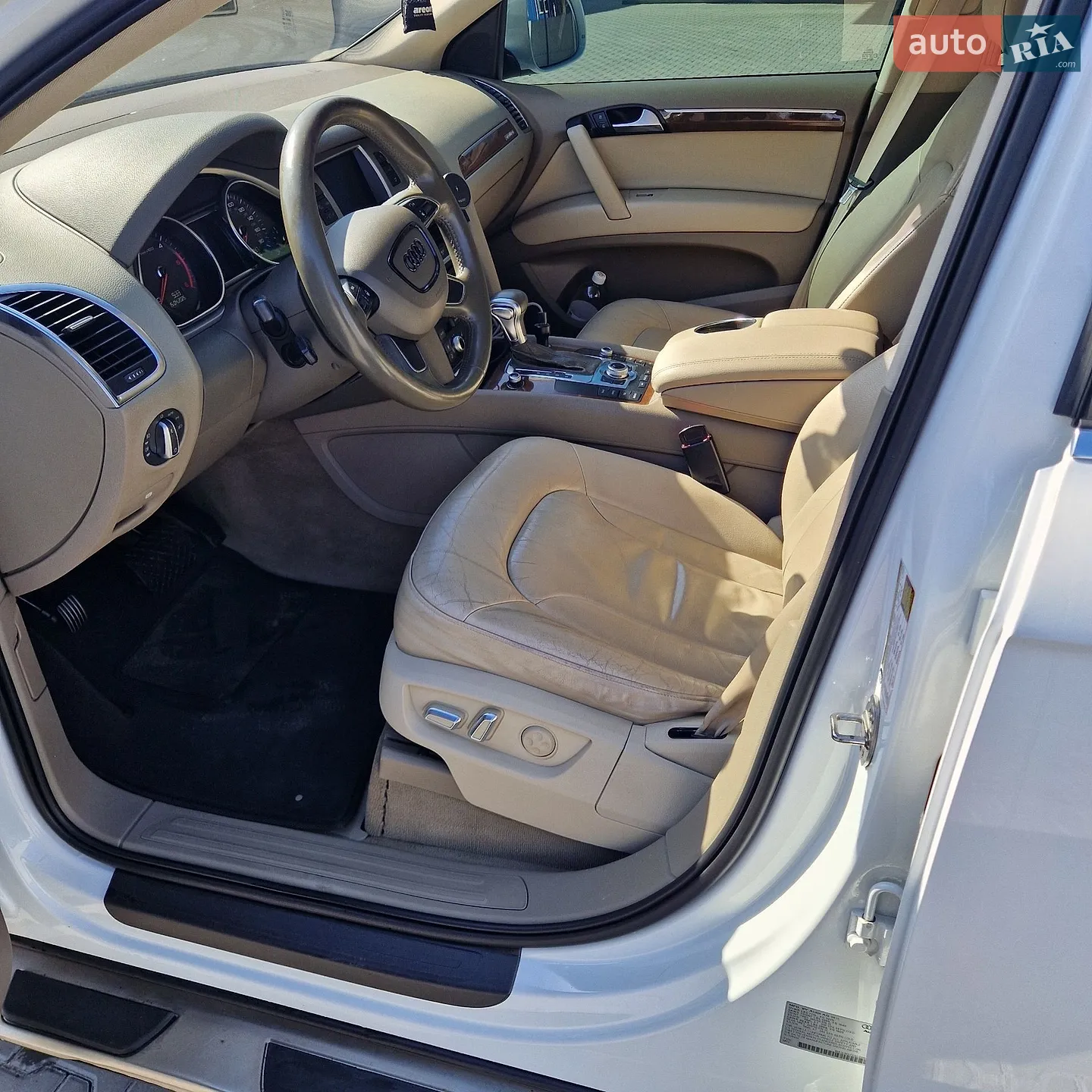 2011 Audi Q7 - мініатюра 15