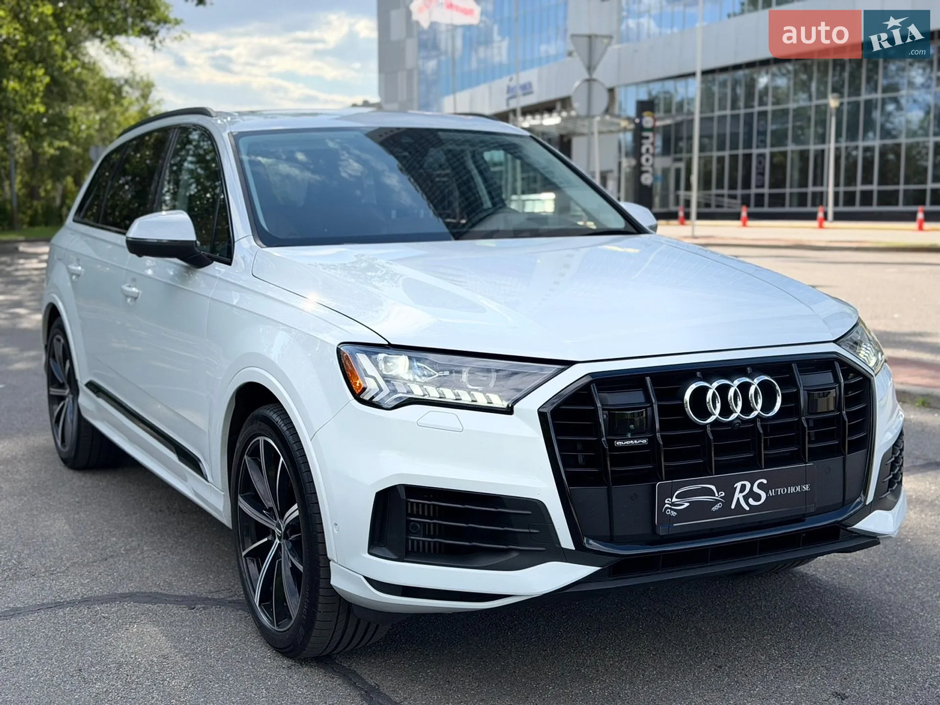2020 Audi Q7 - мініатюра 12