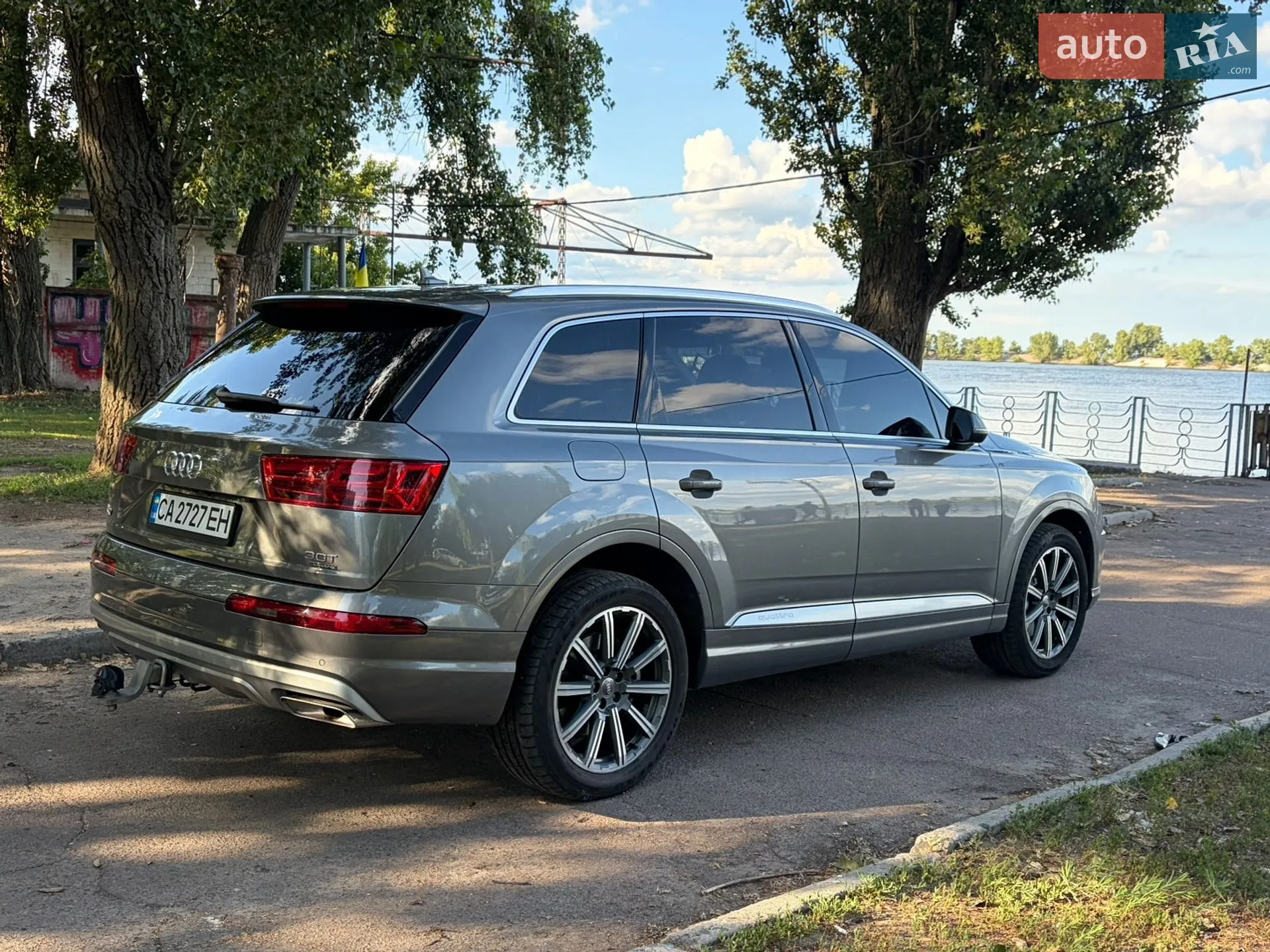 2017 Audi Q7 - мініатюра 12