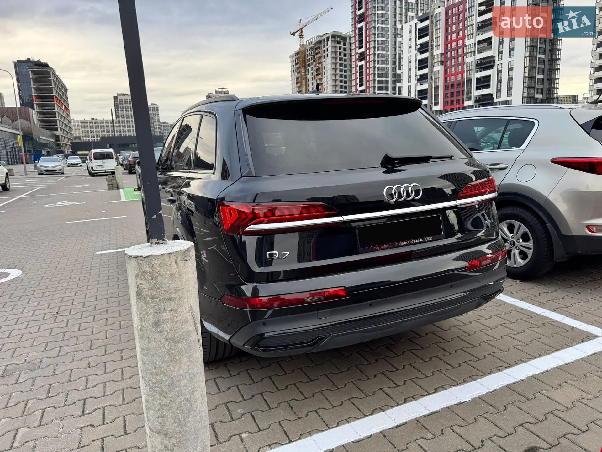2020 Audi Q7 - мініатюра 3