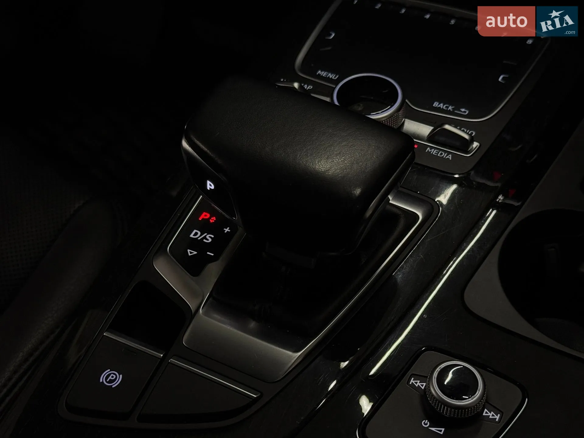 2017 Audi Q7 - мініатюра 32