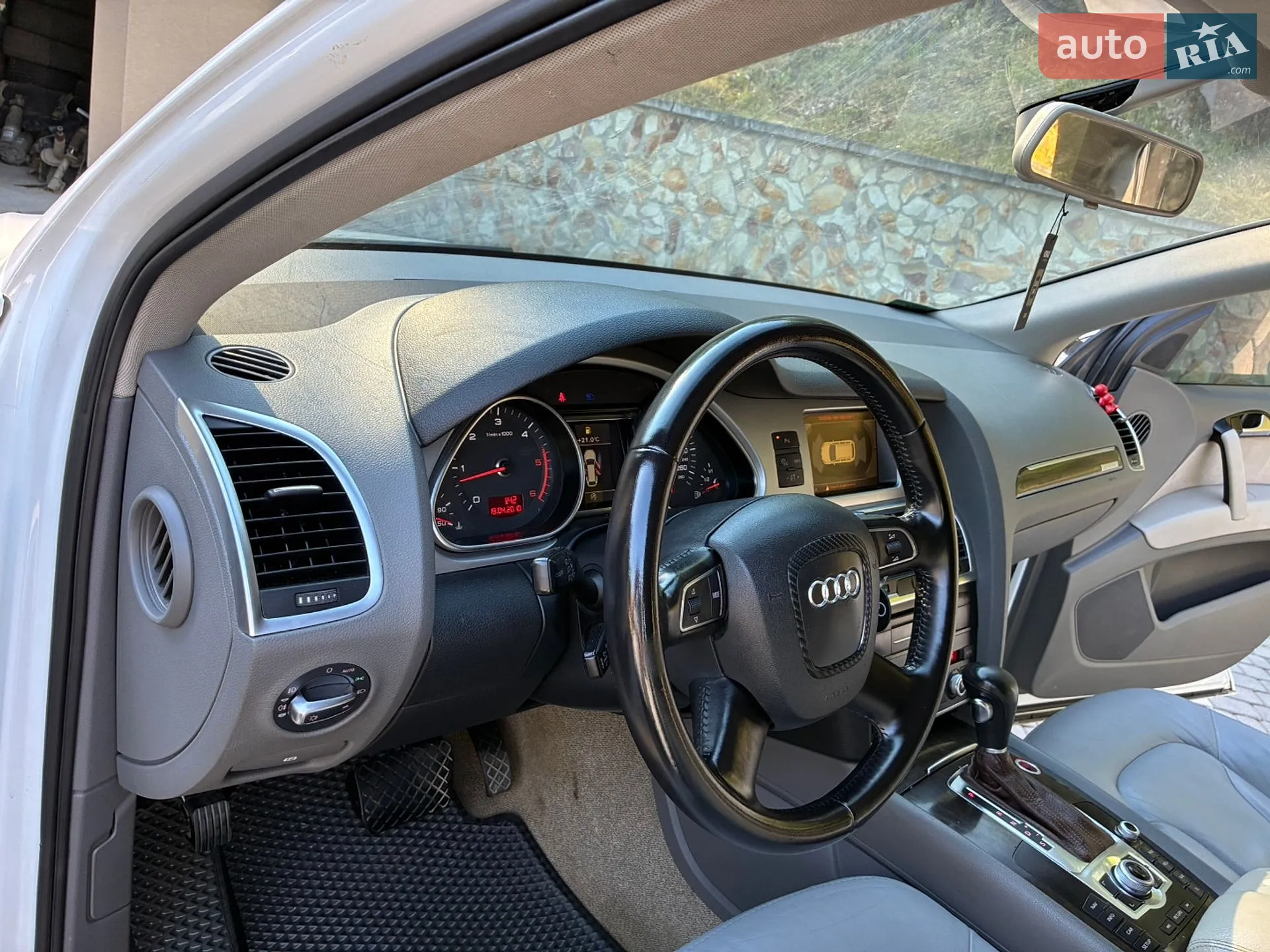 2010 Audi Q7 - мініатюра 35