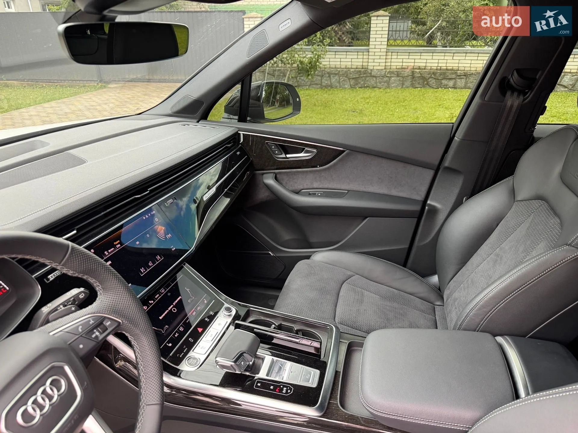 2025 Audi Q7 - мініатюра 33