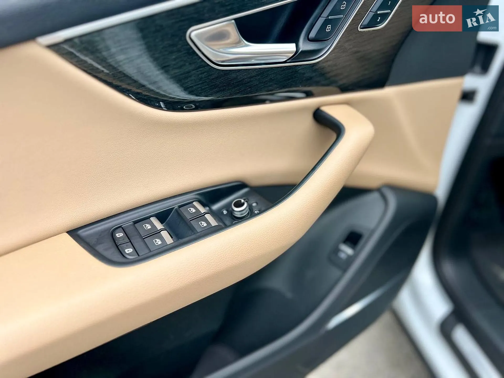 2020 Audi Q7 - мініатюра 32