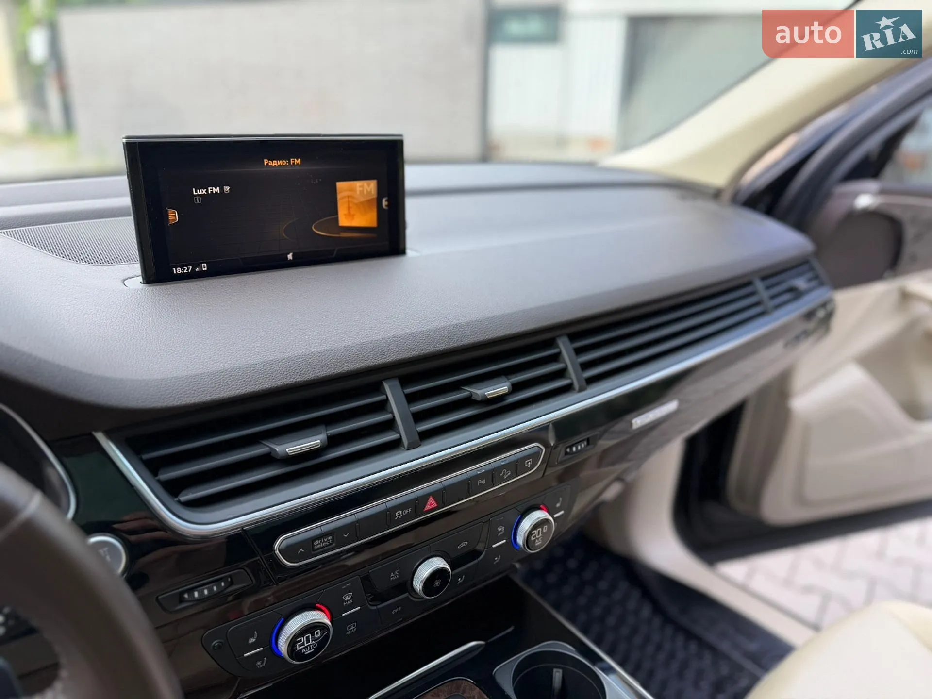 2016 Audi Q7 - мініатюра 53