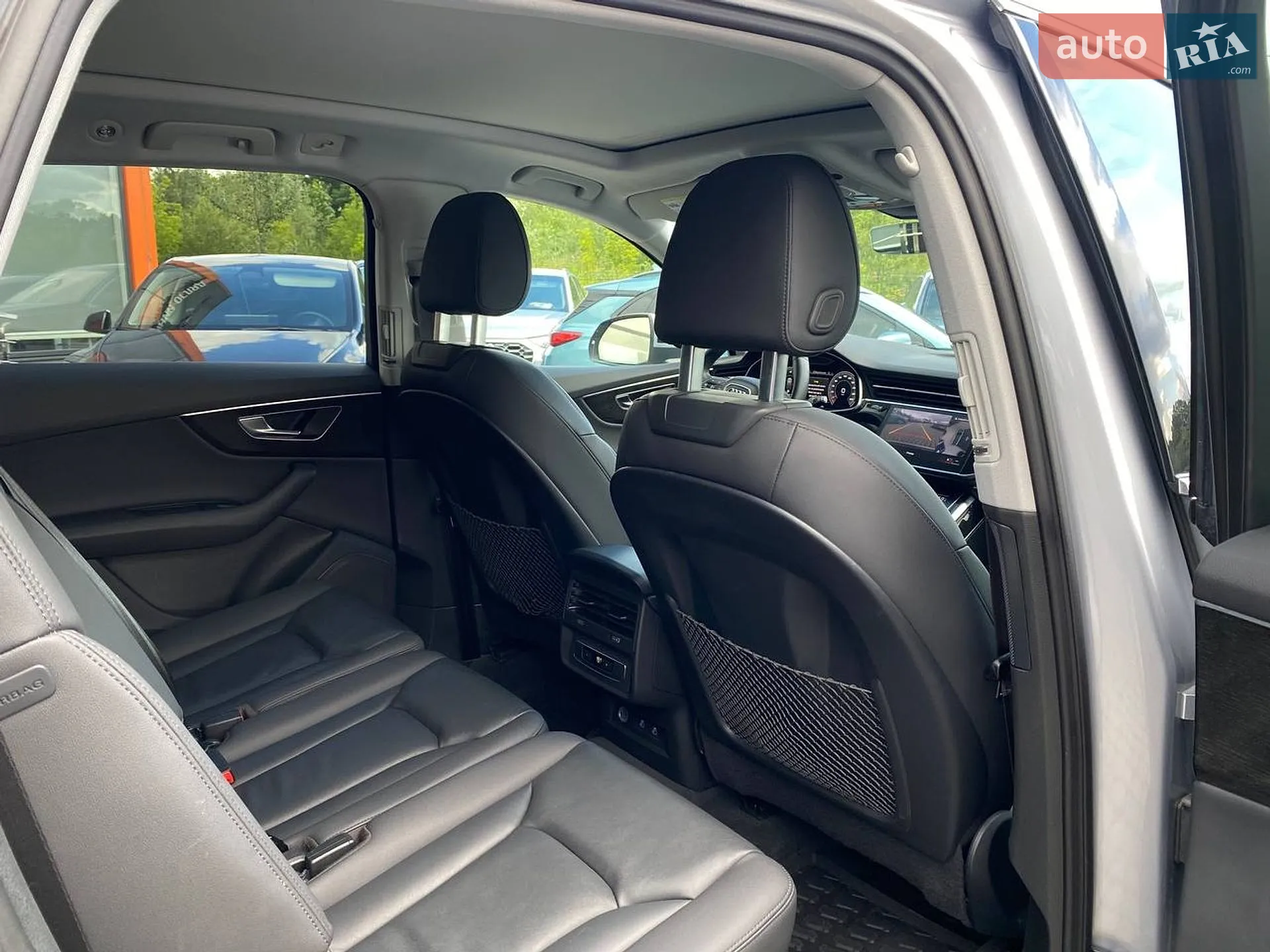 2022 Audi Q7 - мініатюра 24