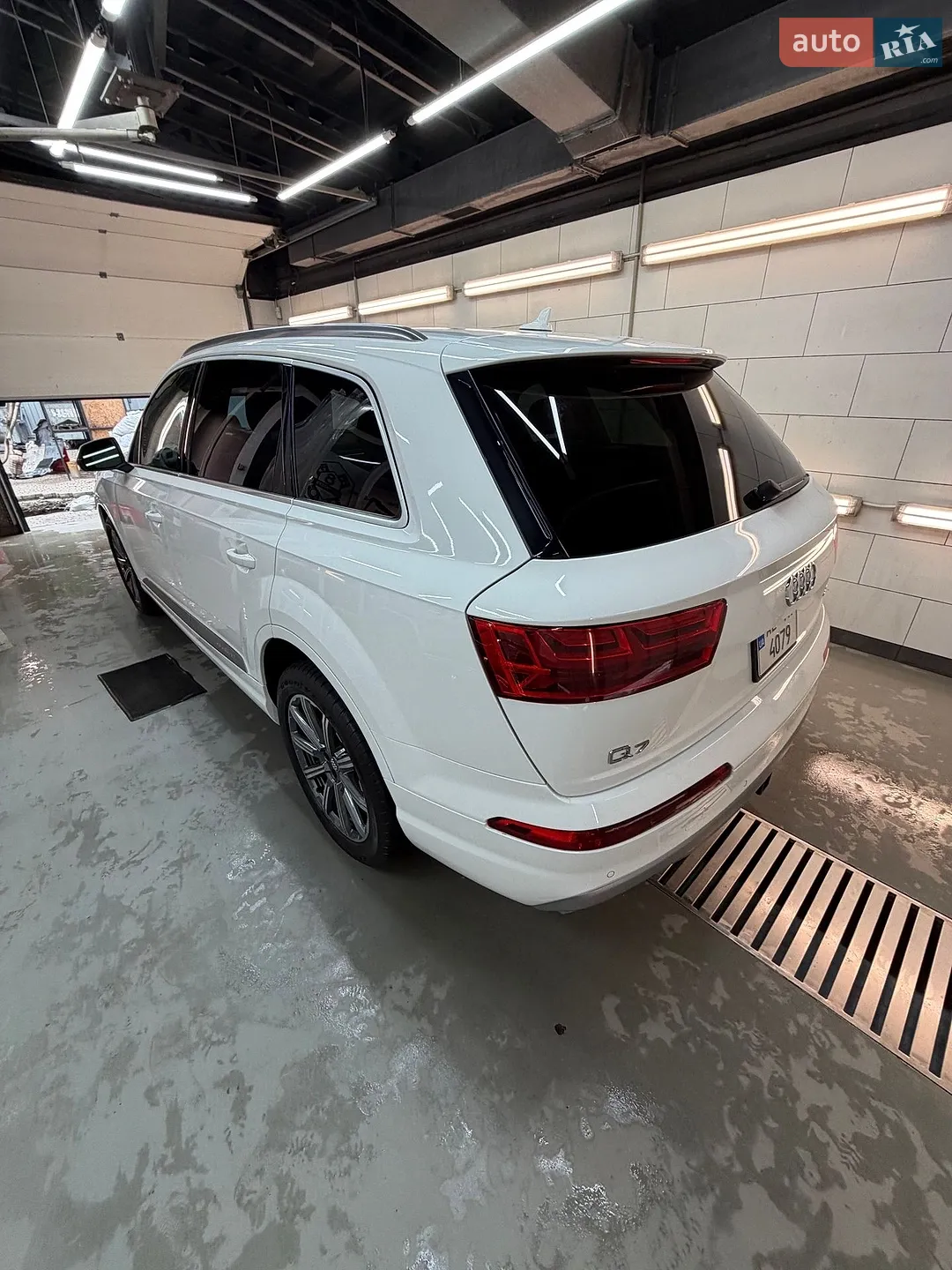 2017 Audi Q7 - мініатюра 3