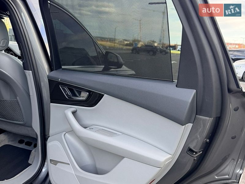 Внедорожник / Кроссовер Audi Q7 2016 в Ровно фото 34 Внедорожник / Кроссовер Audi Q7 2016 в Ровно