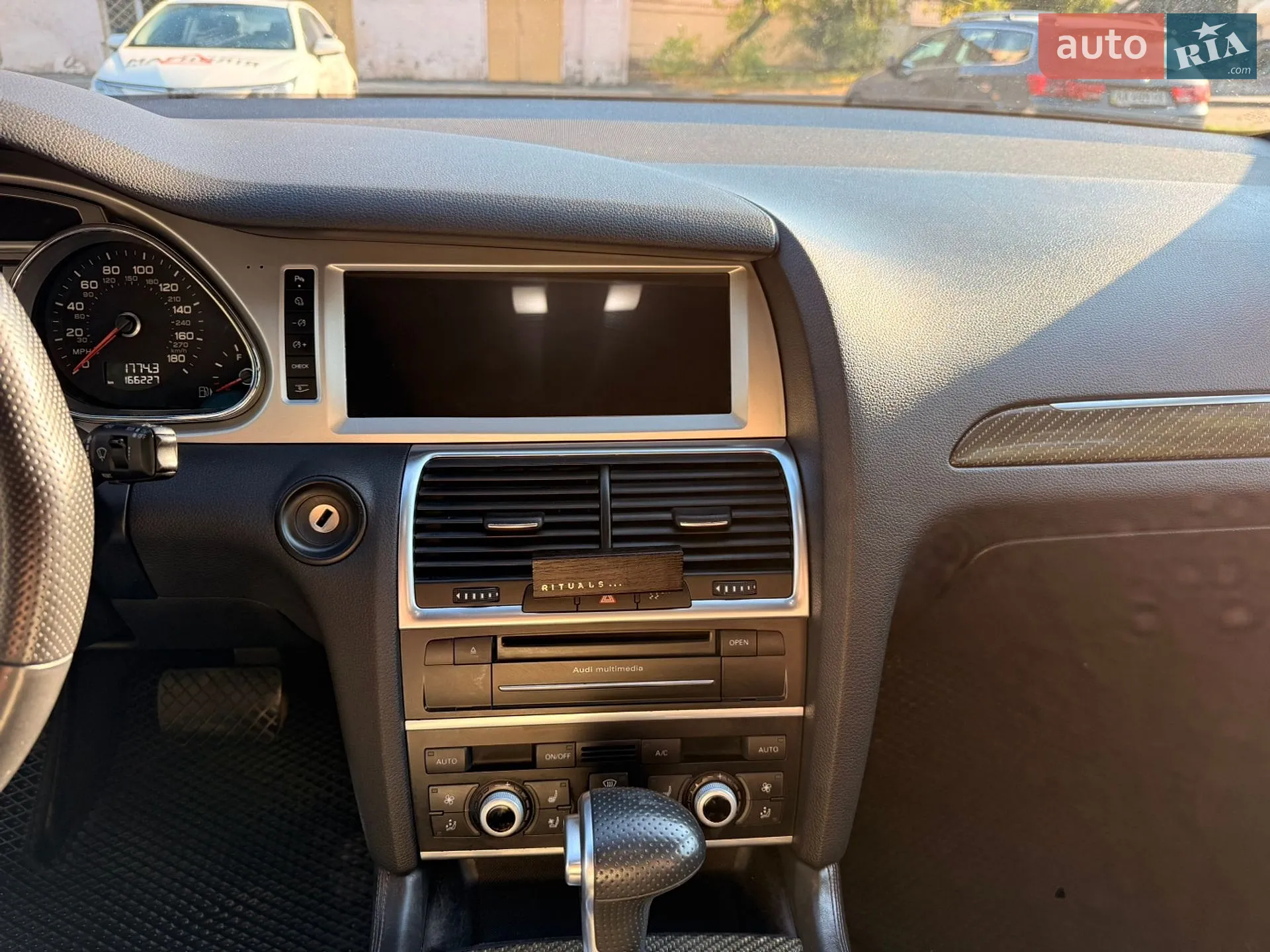 2015 Audi Q7 - мініатюра 10