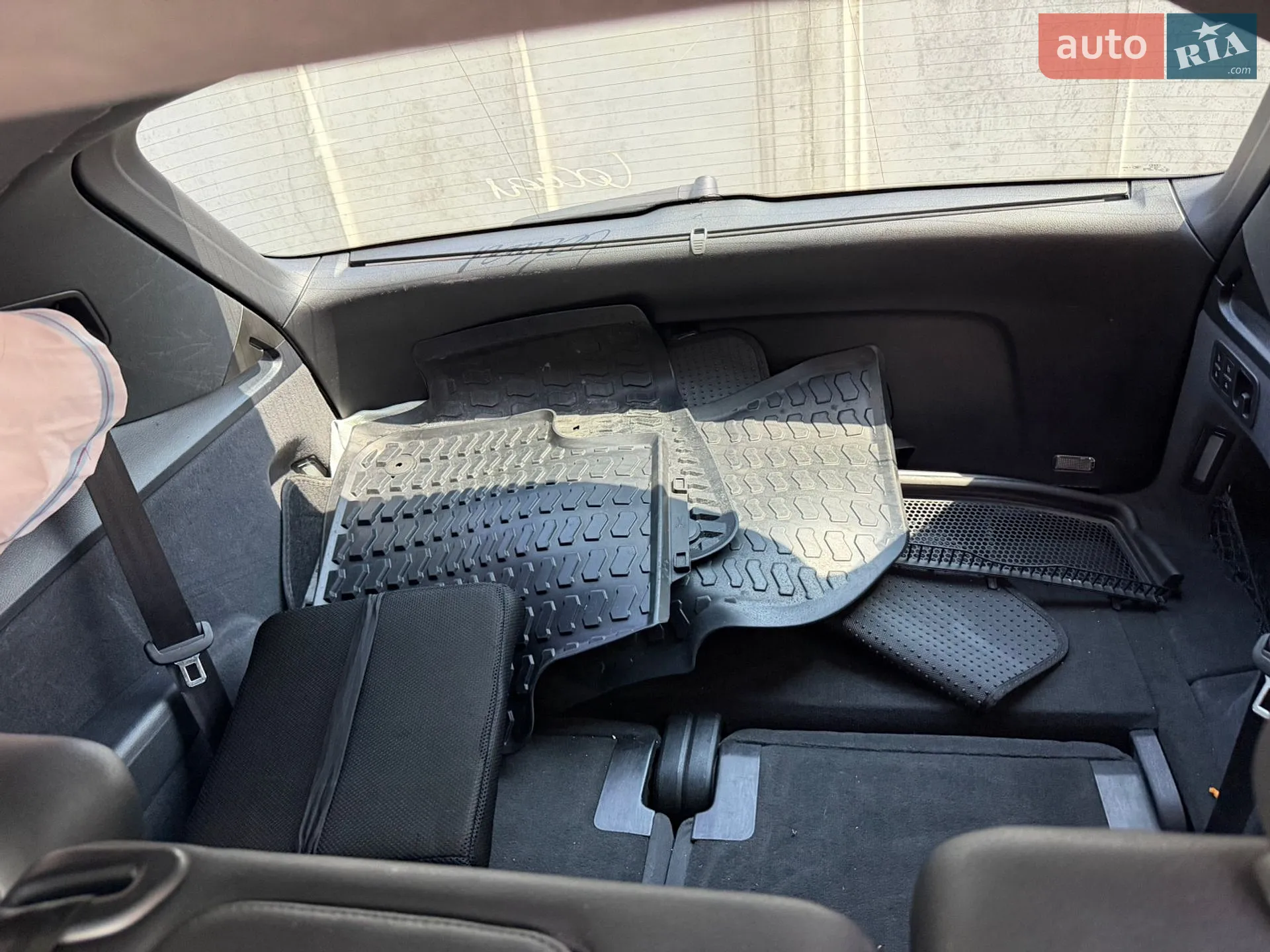 2018 Volkswagen Touareg - мініатюра 26