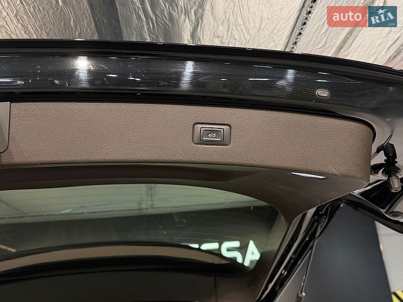 Позашляховик / Кросовер Audi Q7 2016 в Одесі