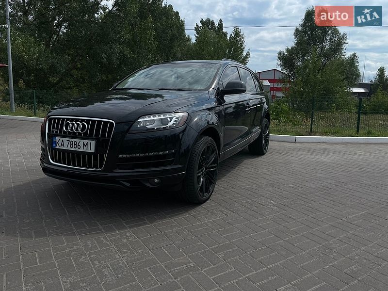 Внедорожник / Кроссовер Audi Q7 2014 в Киеве