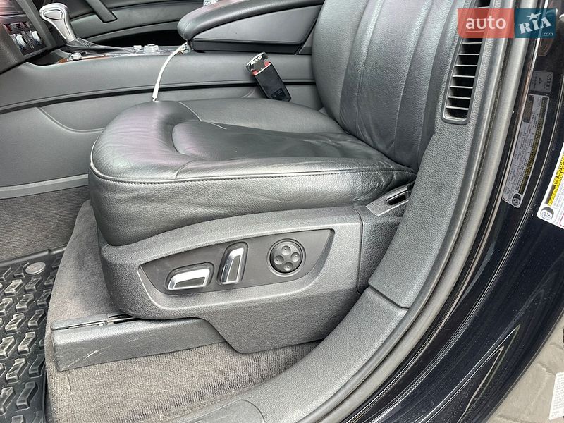 Внедорожник / Кроссовер Audi Q7 2014 в Киеве