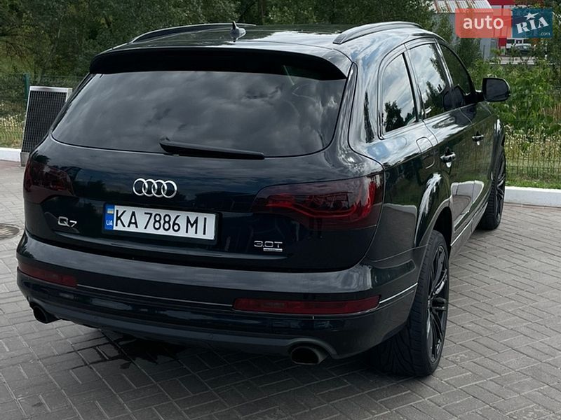 Внедорожник / Кроссовер Audi Q7 2014 в Киеве