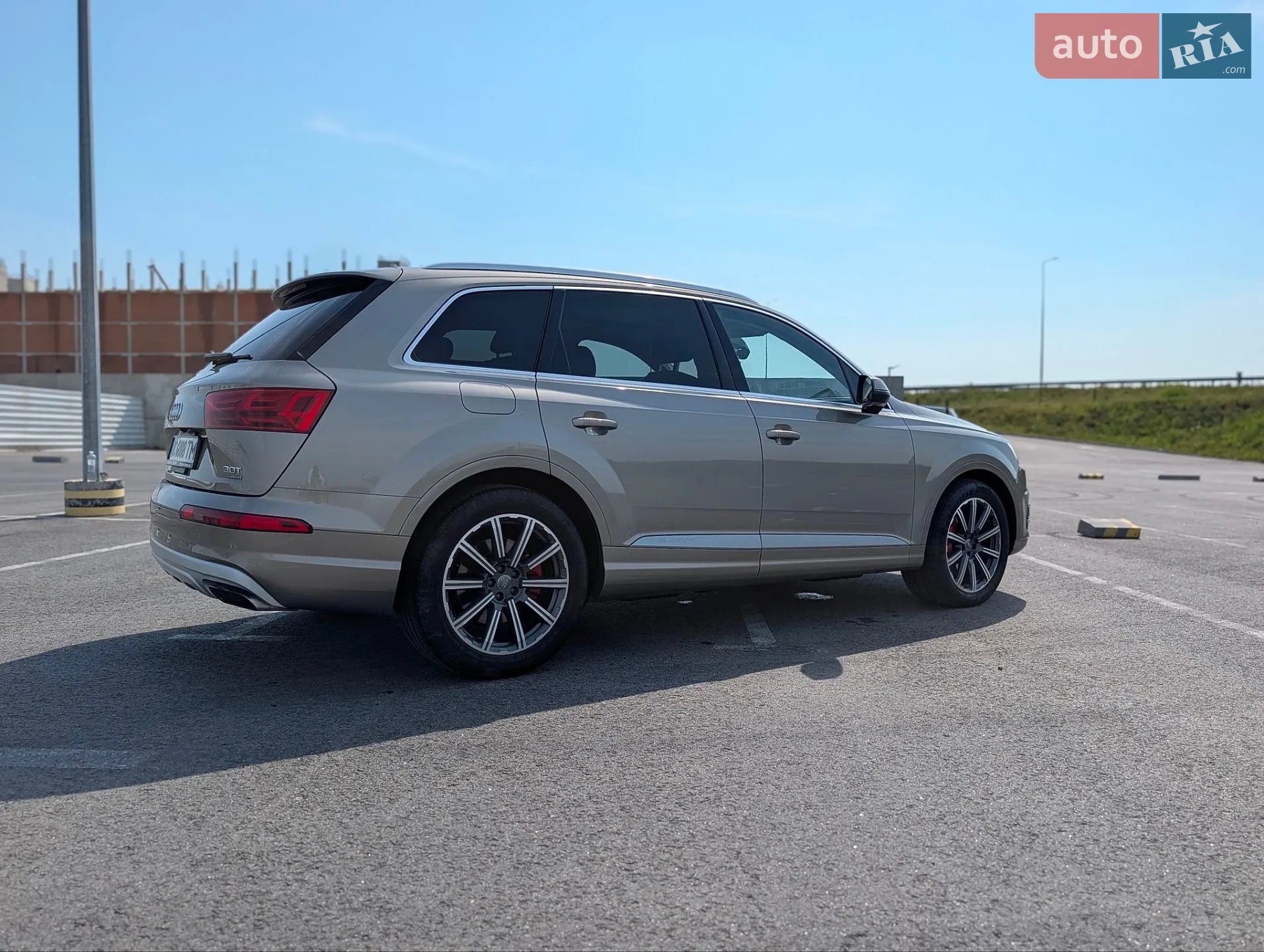 2016 Audi Q7 - мініатюра 4