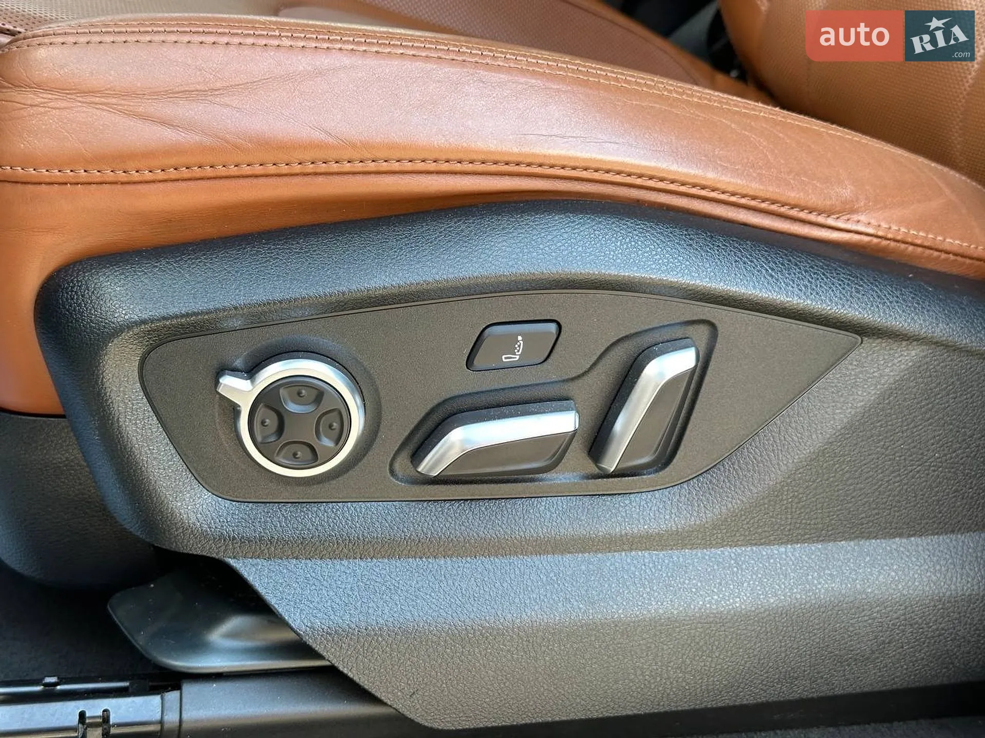2016 Audi Q7 - мініатюра 10