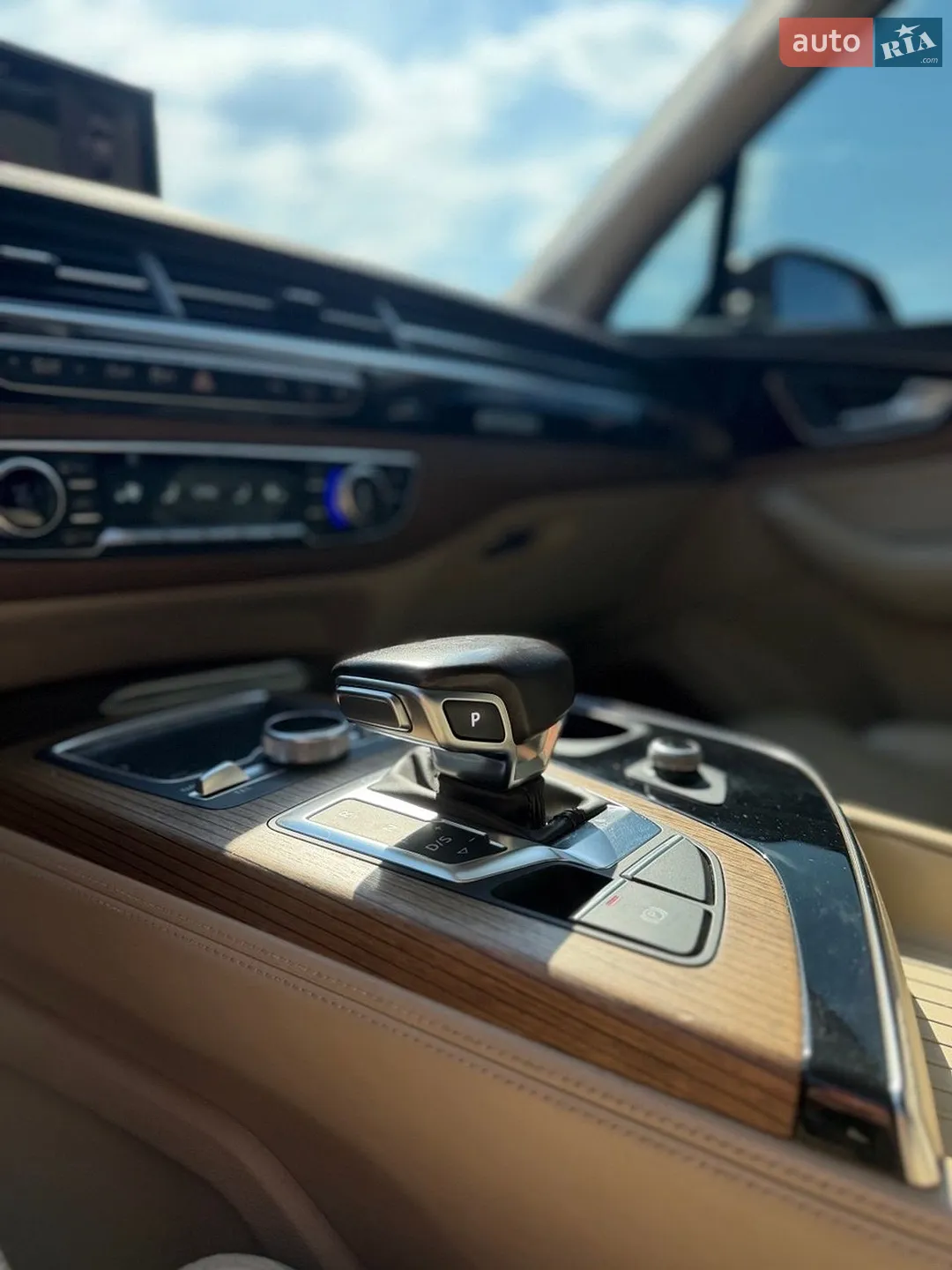 2016 Audi Q7 - мініатюра 9