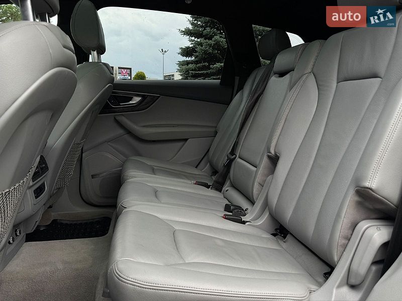 Позашляховик / Кросовер Audi Q7 2018 в Львові фото 25 Позашляховик / Кросовер Audi Q7 2018 в Львові