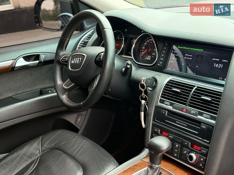 Внедорожник / Кроссовер Audi Q7 2011 в Тернополе