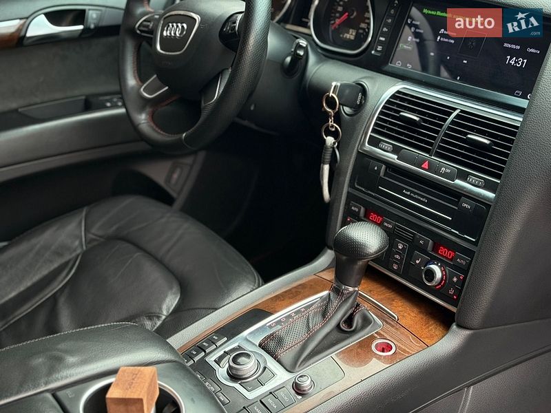 Внедорожник / Кроссовер Audi Q7 2011 в Тернополе