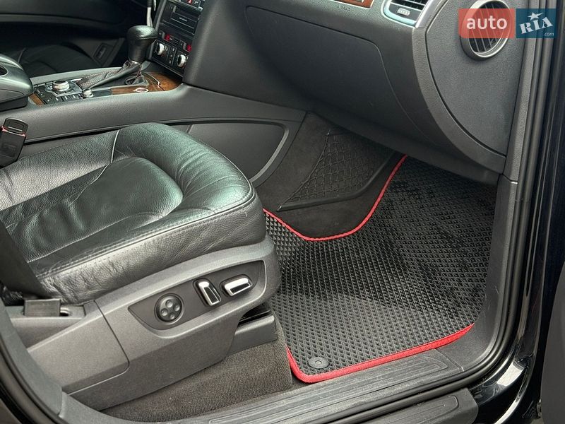 Внедорожник / Кроссовер Audi Q7 2011 в Тернополе