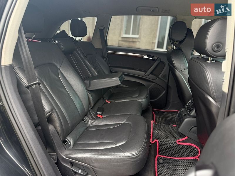 Внедорожник / Кроссовер Audi Q7 2011 в Тернополе