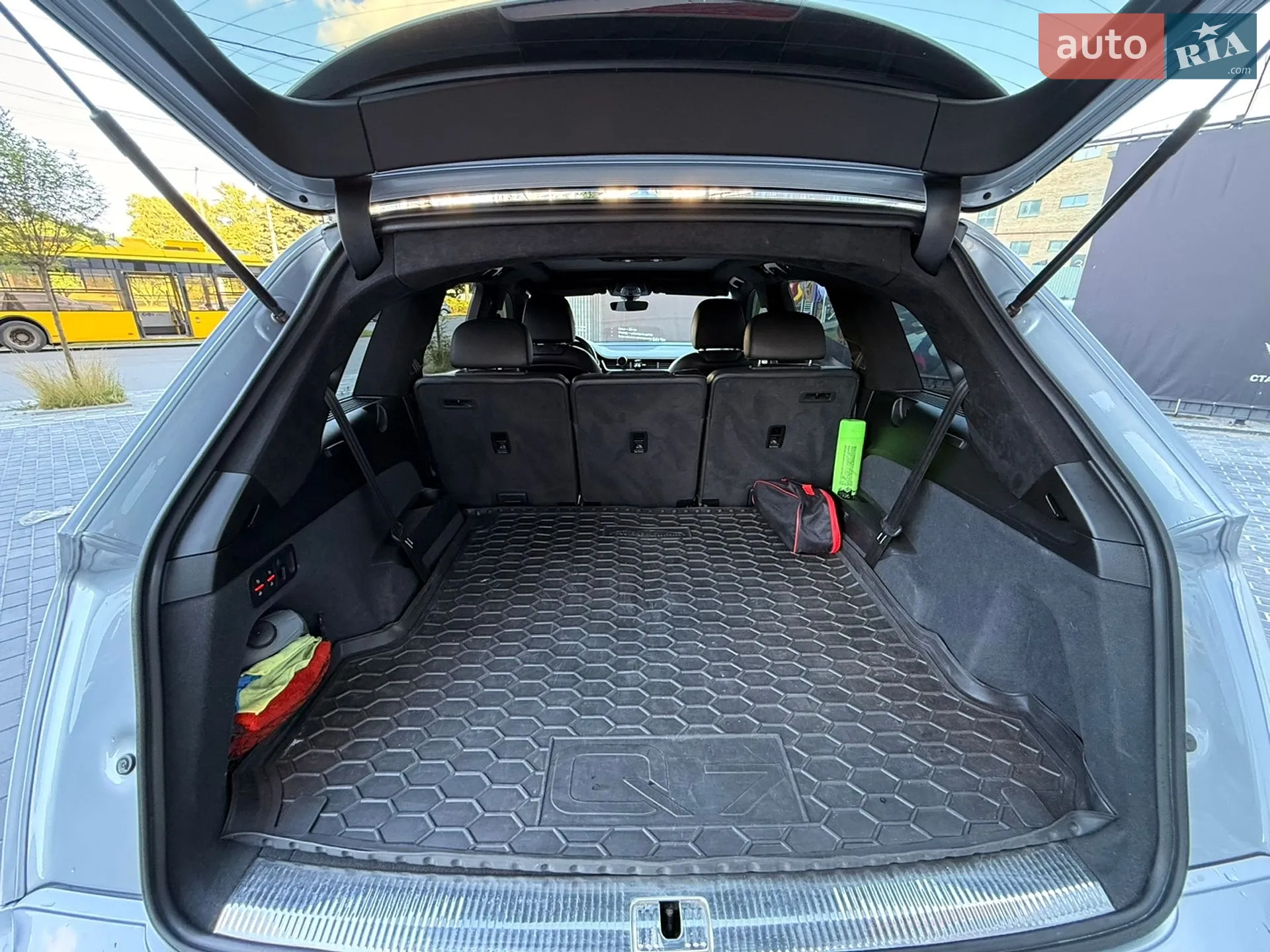 2016 Audi Q7 - мініатюра 61