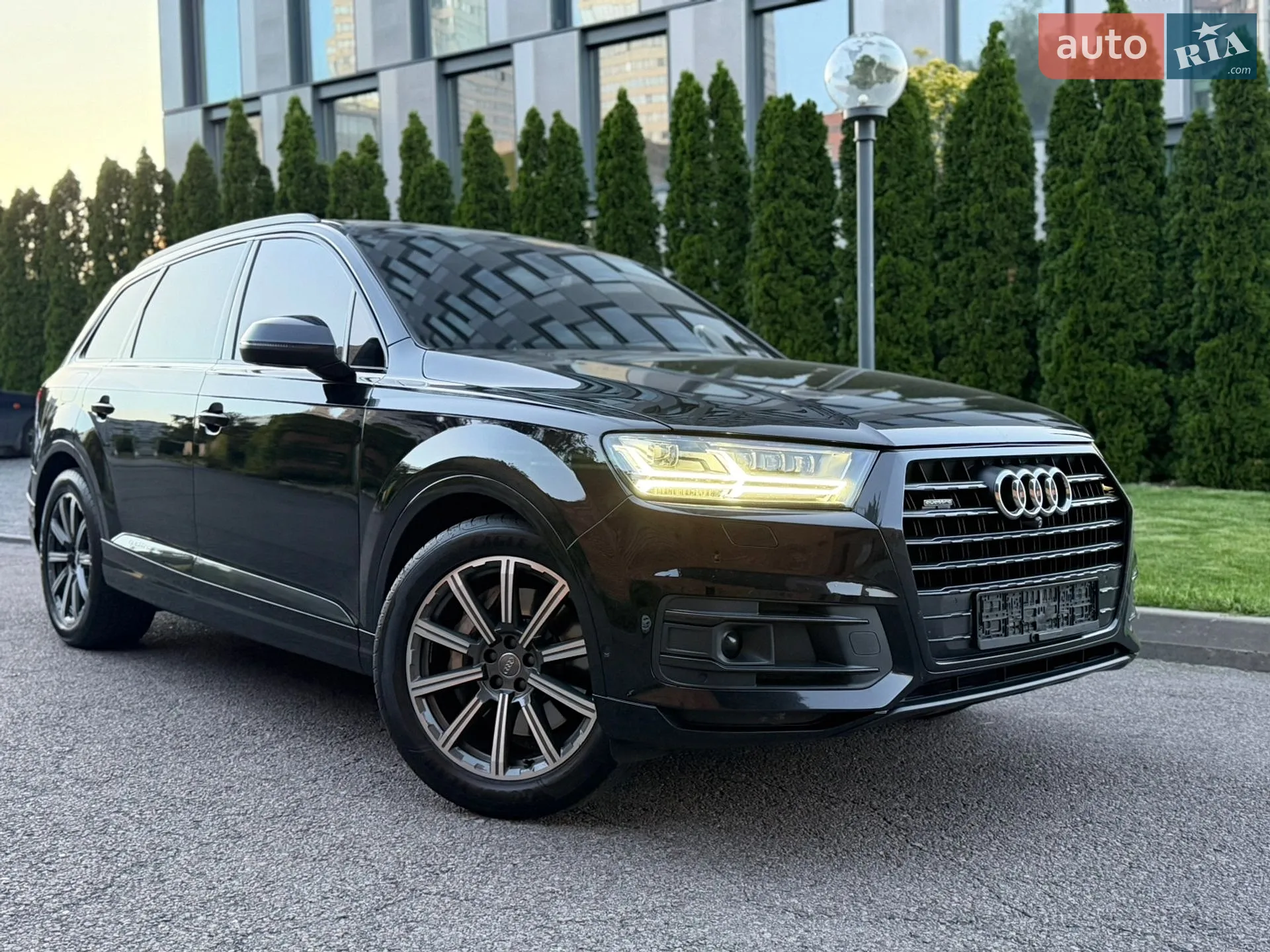 2016 Audi Q7 - мініатюра 18