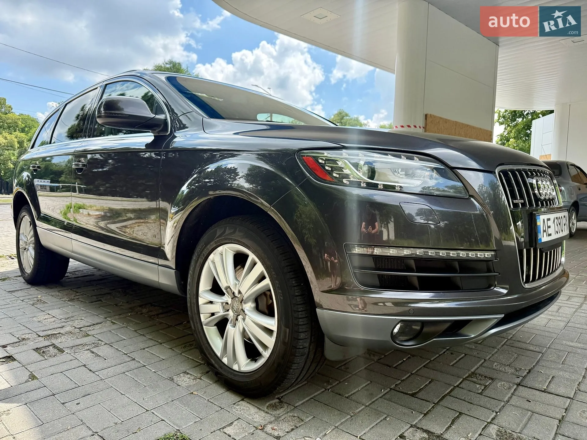 2010 Audi Q7 - мініатюра 12