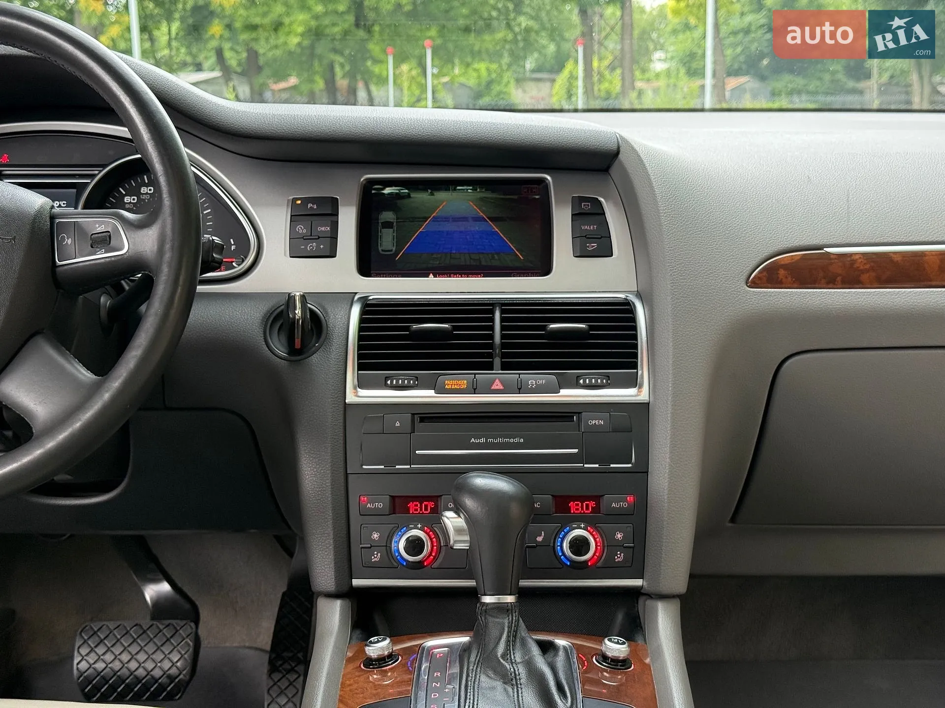 2010 Audi Q7 - мініатюра 29