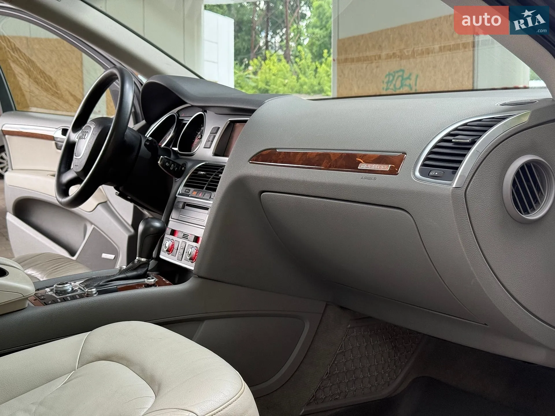 2010 Audi Q7 - мініатюра 31